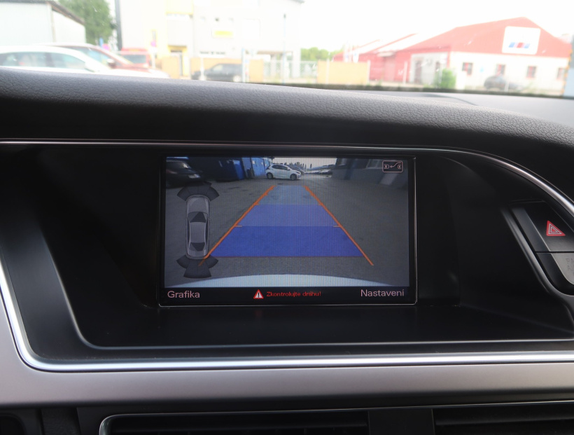 Audi A4, 2014