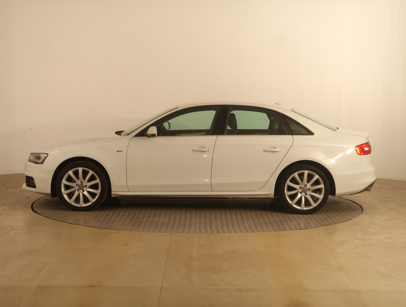 Audi A4, 2014