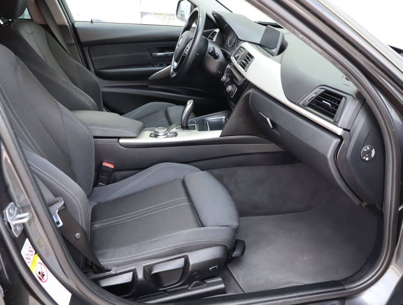 BMW 3, 2019