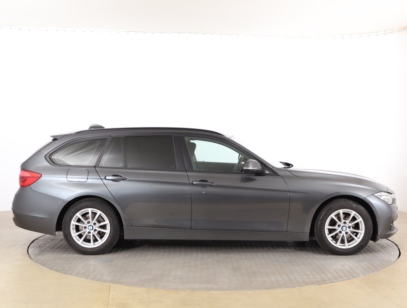 BMW 3, 2019