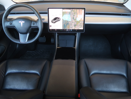 Tesla Model 3 Std Range Plus 52kWh