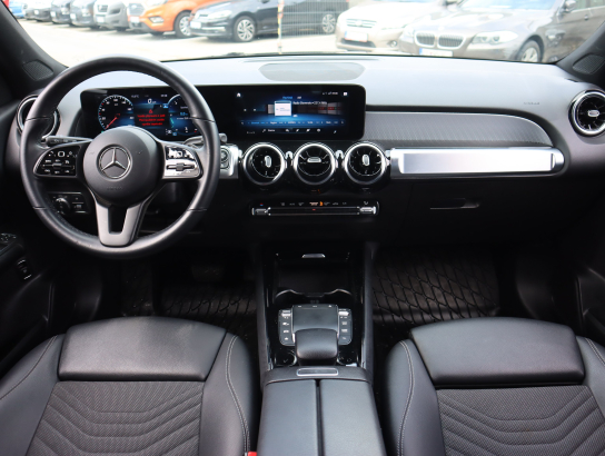 Mercedes-Benz GLB 200 d 4MATIC