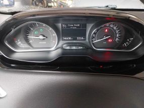 Peugeot 208 - 2012