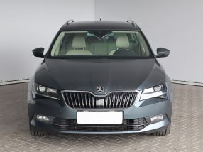 Škoda Superb - 2019