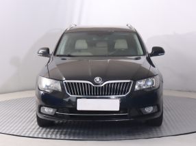 Škoda Superb - 2012