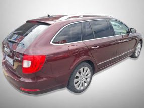 Škoda Superb - 2011