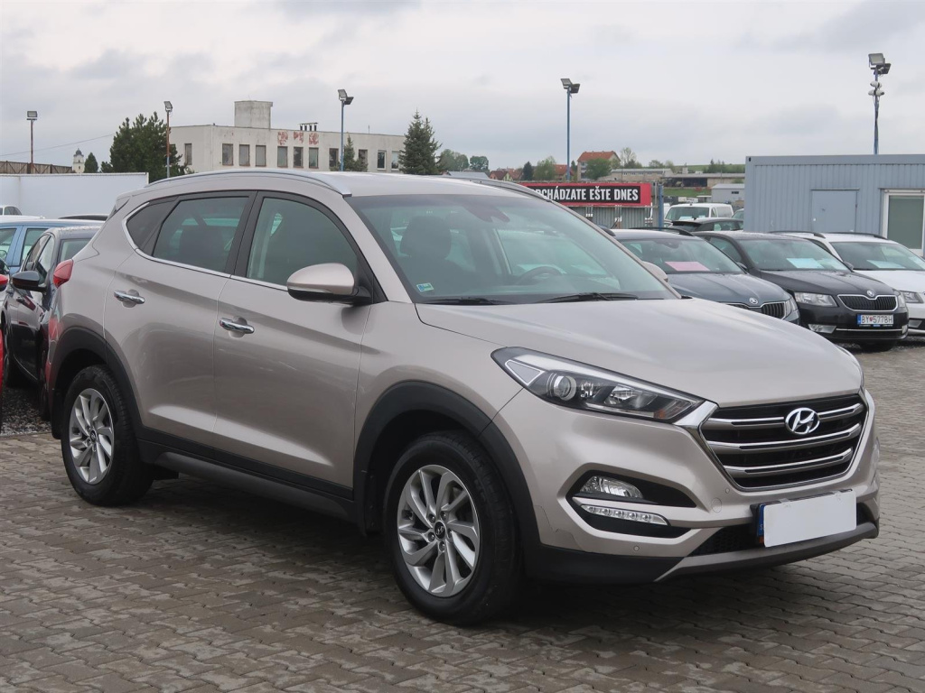 Hyundai Tucson, 2016