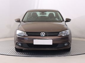 Volkswagen Jetta - 2011