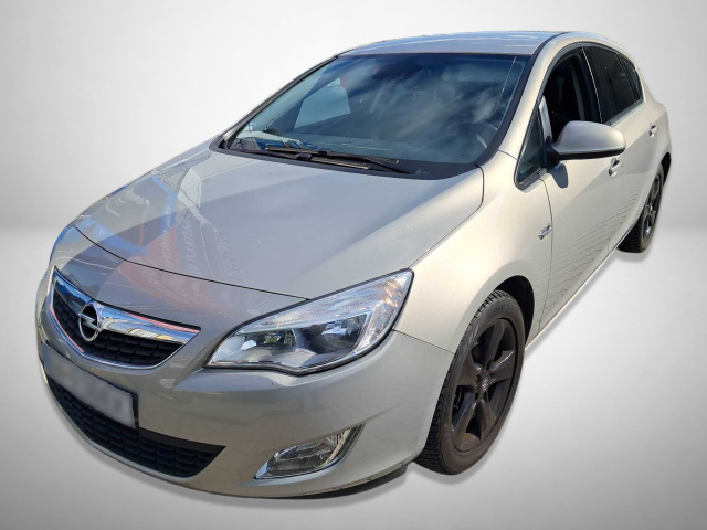 Opel Astra 2010