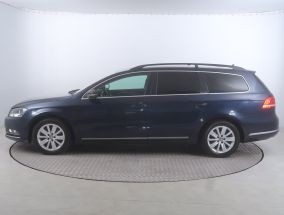 Volkswagen Passat - 2012