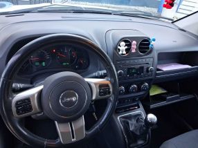Jeep Compass - 2011