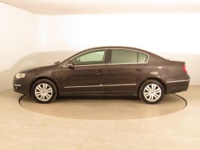Volkswagen Passat - 2006