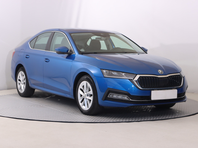 Škoda Octavia 2023
