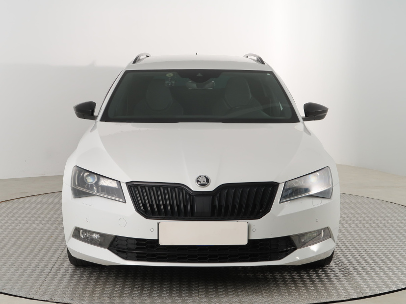 Škoda Superb, 2016