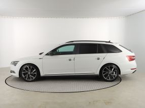 Škoda Superb - 2016