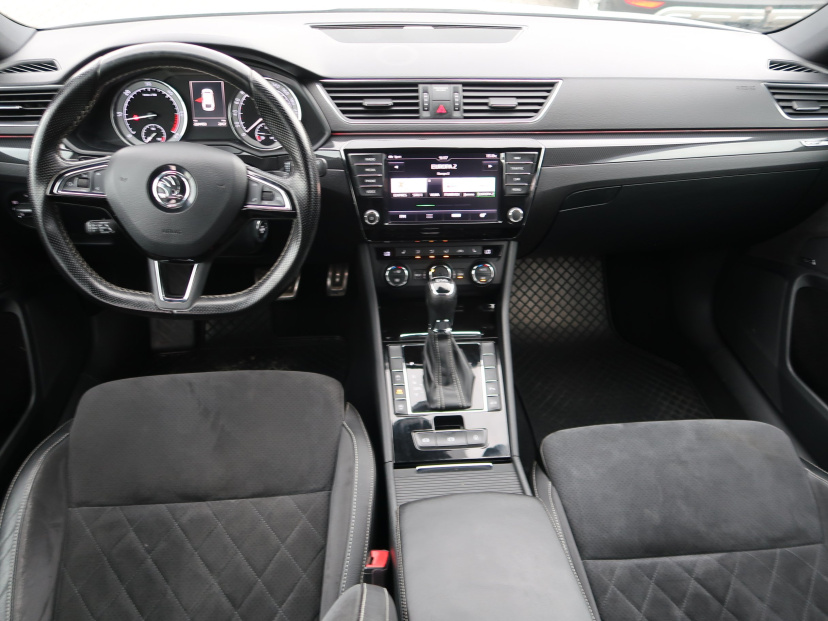 Škoda Superb, 2016