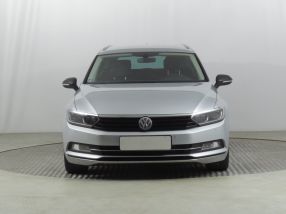 Volkswagen Passat - 2016
