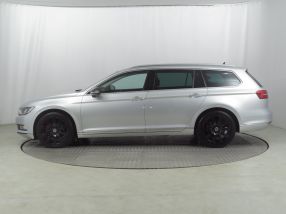 Volkswagen Passat - 2016