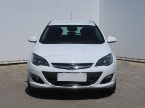 Opel Astra - 2015