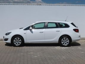 Opel Astra - 2015