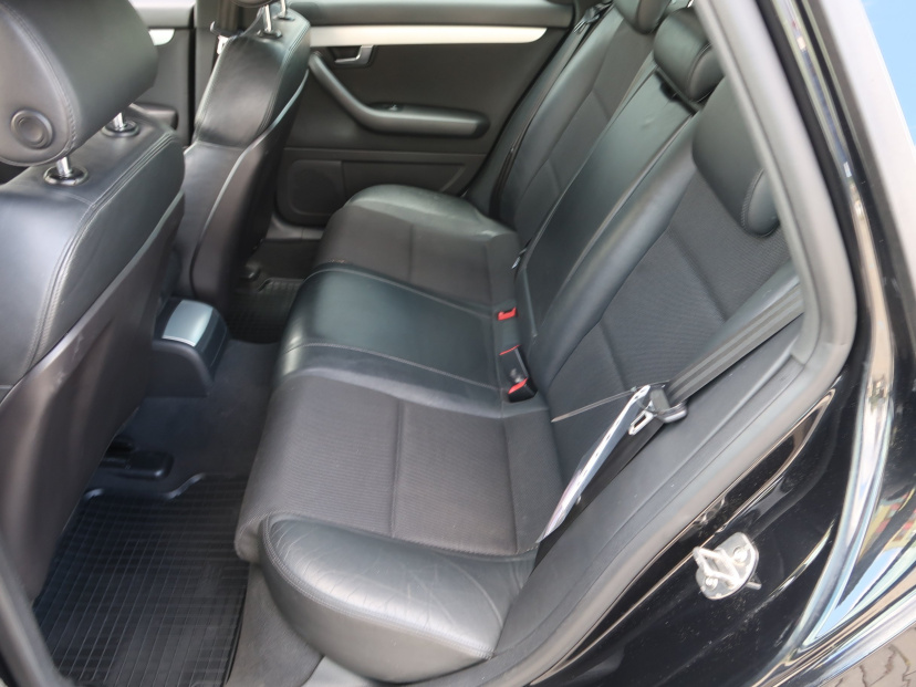 Audi A4, 2005