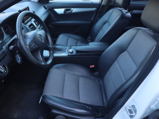Mercedes-Benz C 220 CDI