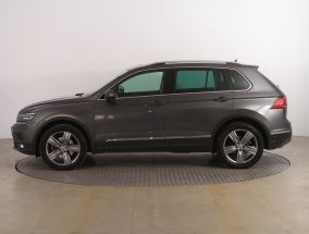 Volkswagen Tiguan - 2018
