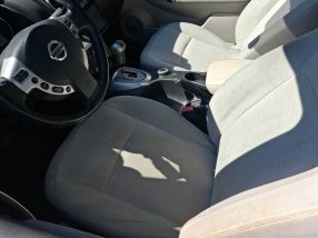 Nissan Qashqai - 2012