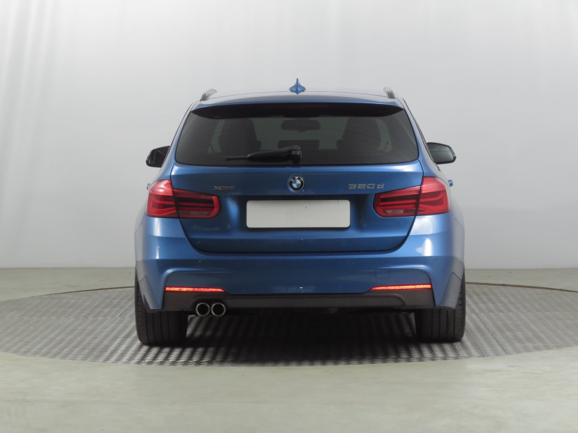 BMW 3, 2016