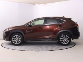Lexus NX - 2016