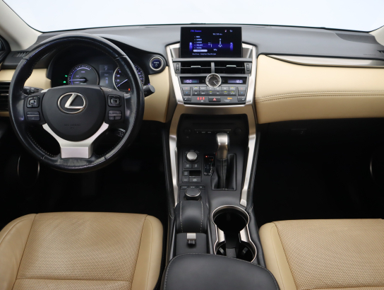 Lexus NX 300h