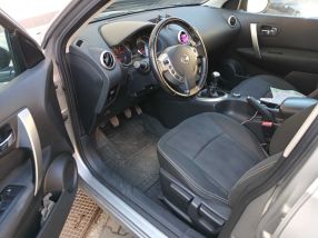 Nissan Qashqai - 2012
