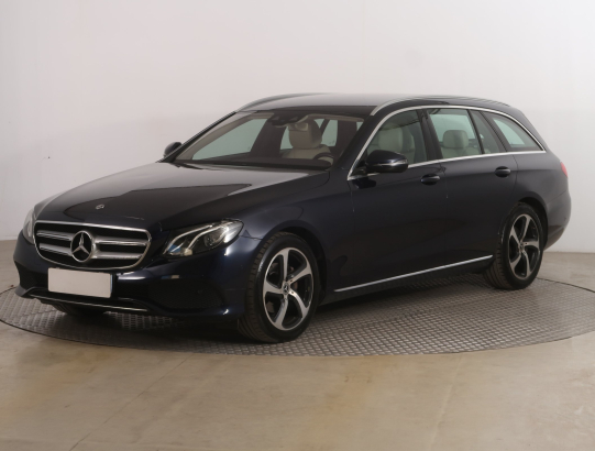Mercedes-Benz E 200 d