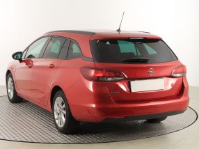 Opel Astra - 2020