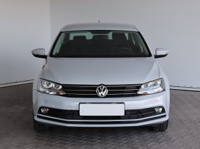 Volkswagen Jetta - 2017