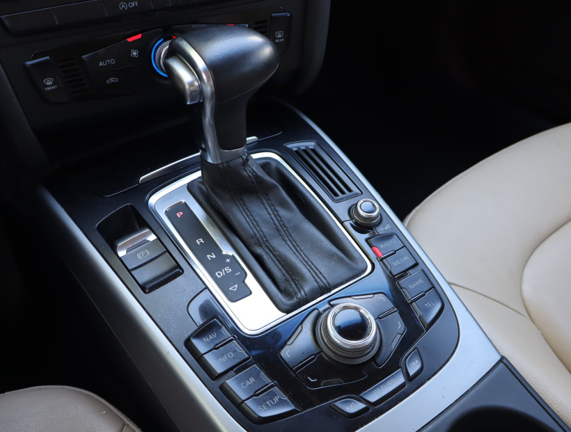 Audi A4, 2013