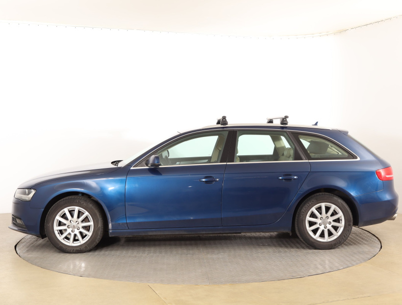 Audi A4, 2013