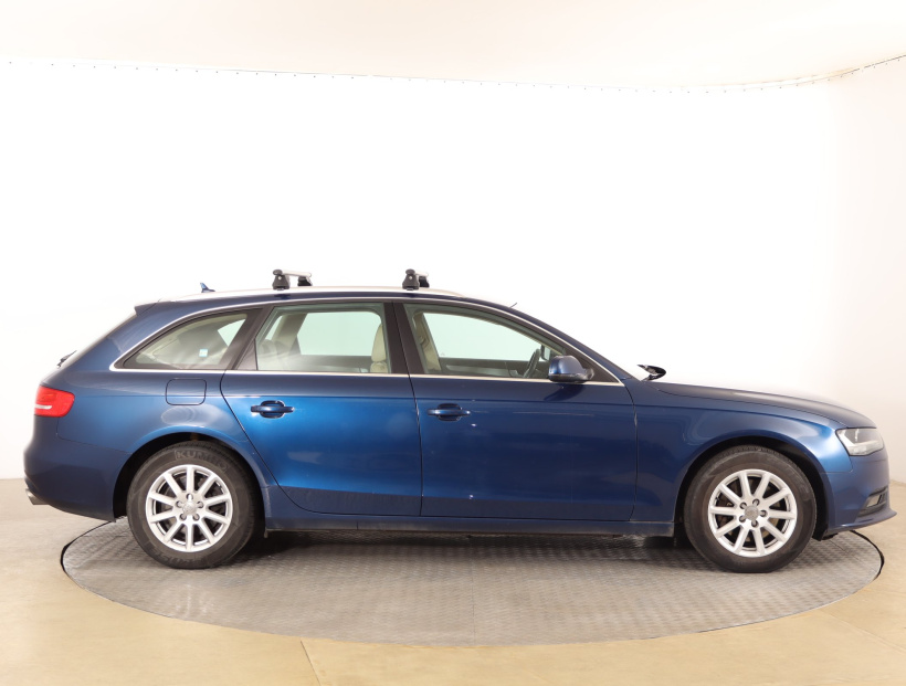 Audi A4, 2013