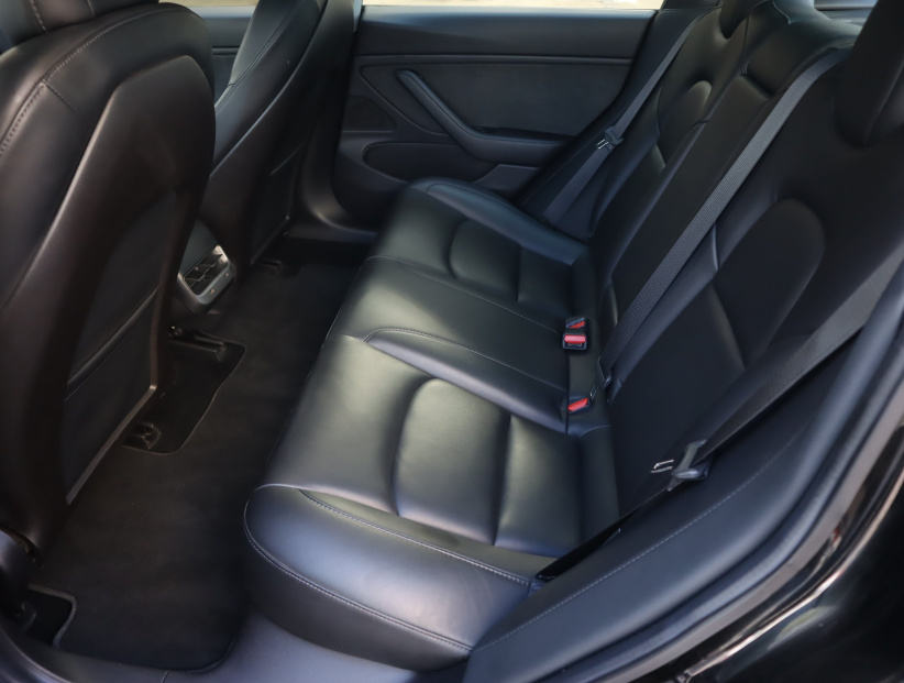 Tesla Model 3, 2019