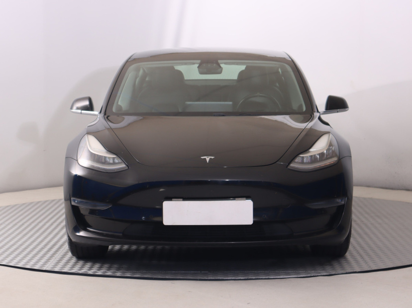 Tesla Model 3, 2019