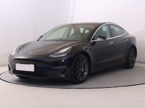 Tesla Model 3 - 2019