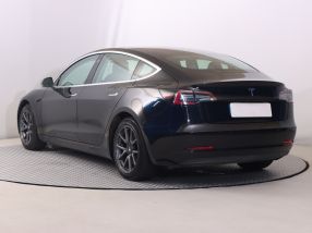 Tesla Model 3 - 2019