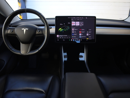 Tesla Model 3 Std Range Plus 52kWh