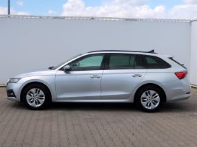Škoda Octavia - 2021