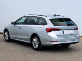 Škoda Octavia - 2021