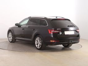 Škoda Superb - 2016