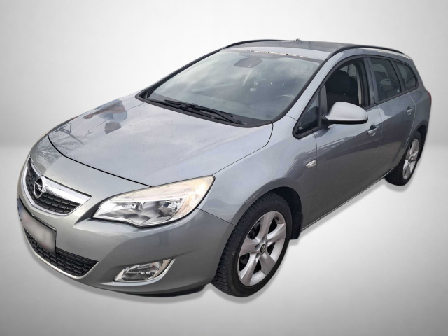 Opel Astra 2011