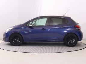Peugeot 208 - 2017