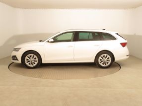 Škoda Octavia - 2022