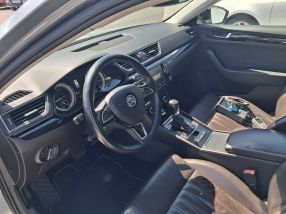 Škoda Superb - 2015
